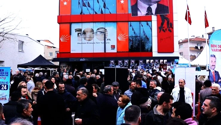 Kulisler ve CHP Nilüfer'de Özgür Şahin'den ön seçim açıklaması!