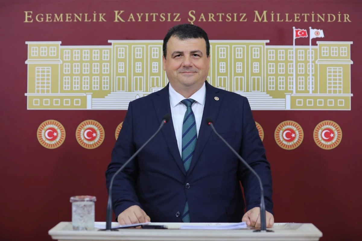 Bursa muhalif siyasetinin çok yönlü/çalışkan milletvekili:  Hasan Öztürk