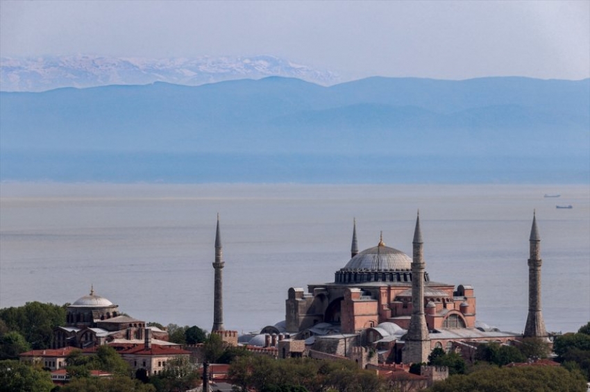 İstanbul'dan Uludağ manzarası bir yıl sonra tekrar görüldü