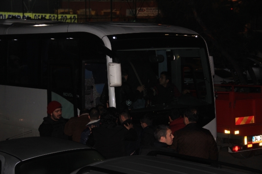İstanbul'da kumarhane baskını! 700 kişi gözaltında...