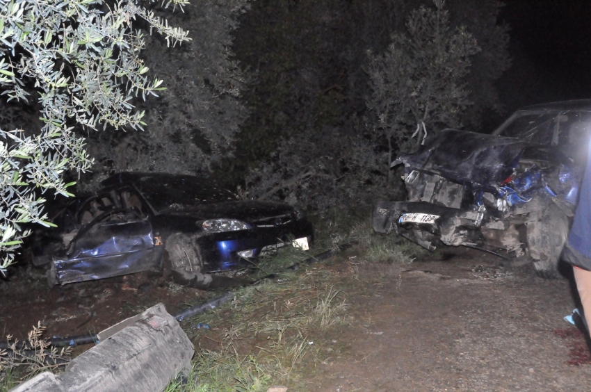 İznik'te feci kaza! 3 ölü 2 yaralı