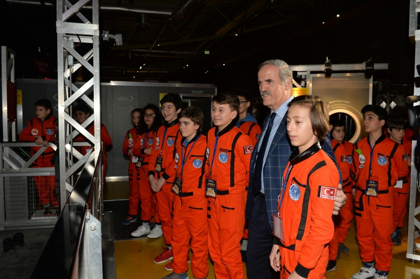 Bursalı küçük astronotlar 'Mars'ta bir gece' geçirdi