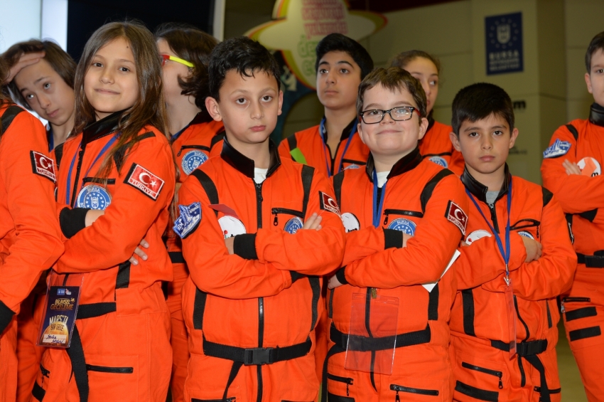Bursalı küçük astronotlar 'Mars'ta bir gece' geçirdi