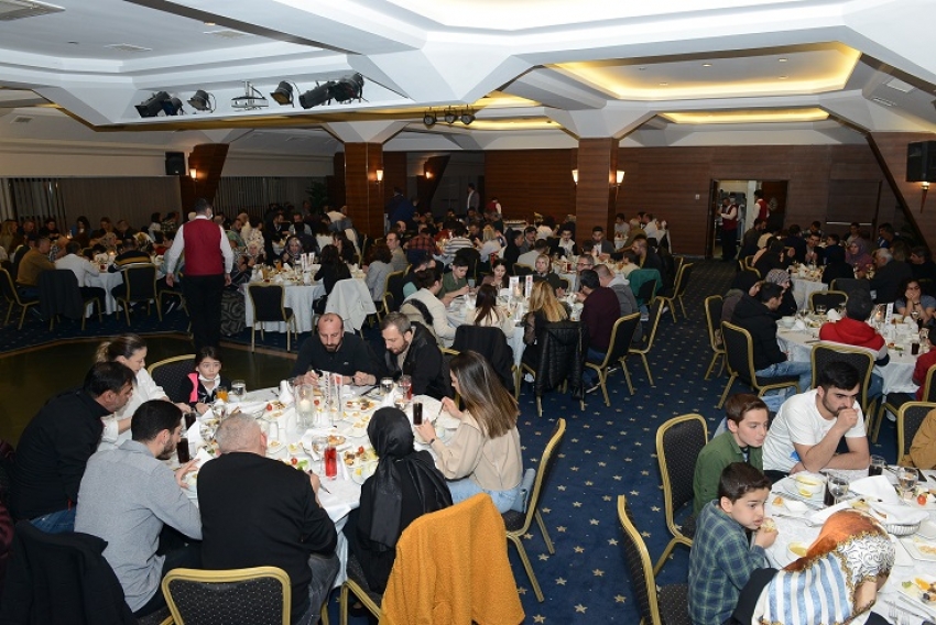 Gençbayramoğlu İnşaat'tan geleneksel iftar daveti