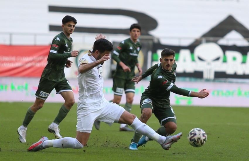Bursaspor-Akhisarspor maçından en özel kareler