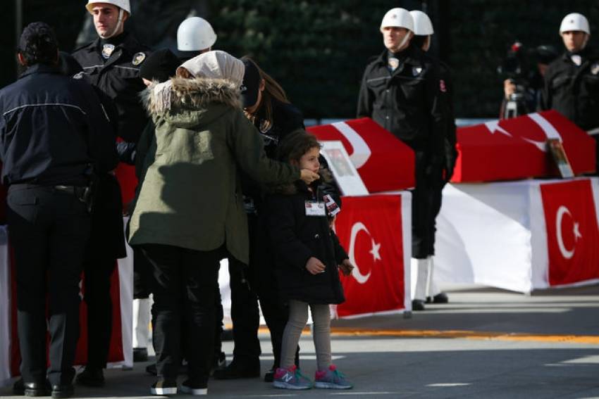 Minik Duru Türkiye'yi yasa boğdu