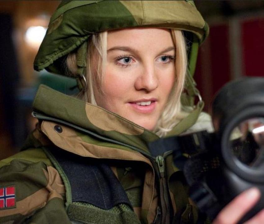 Norveç Ordusu'nda kadınlar ve erkekler aynı koğuşta kalıyor