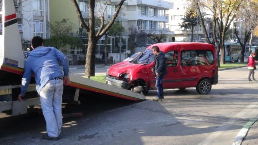 Bursa'da saniye saniye kaza anı