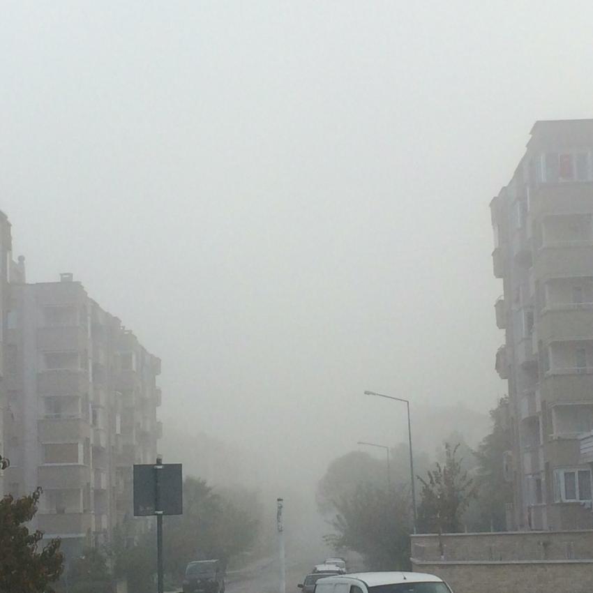 Bursa yoğun sis altında