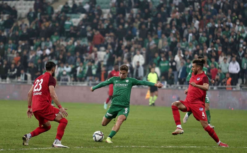 Bursaspor- Keçiörengücü maçından özel kareler