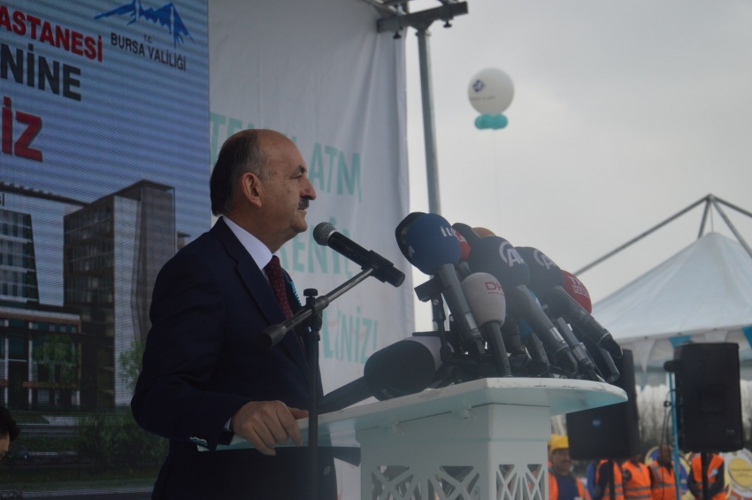 Bursa’ya 450 milyon liralık sağlık üssü