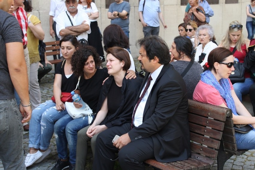 Avukat Özgür Aksoy son yolcuğuna uğurlandı