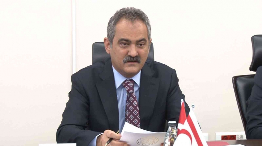 Milli Eğitim Bakanı Mahmut Özer geliyor