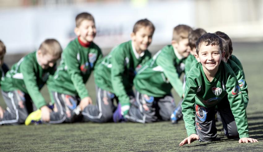 Bursaspor'un yaz futbol okulu başladı