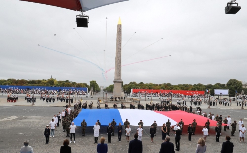 Fransa’da Ulusal Bayram korona salgını gölgesinde kutlanıyor