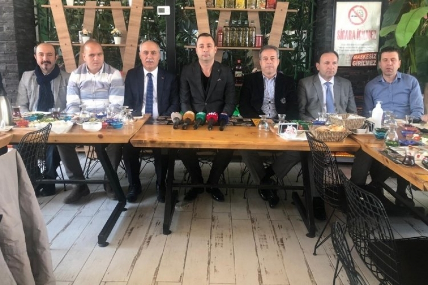 Türkiye Faal Futbol Hakemleri ve Gözlemcileri Derneği Bursa Şubesi medya ile buluştu 