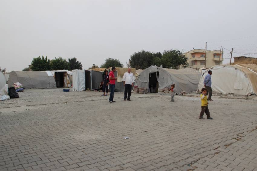 DAEŞ zulmünden kaçan Yezidiler Irak’a dönmek istemiyor