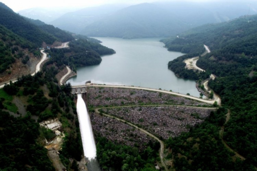 Bursa'da Nilüfer Barajı su tutmaya başladı