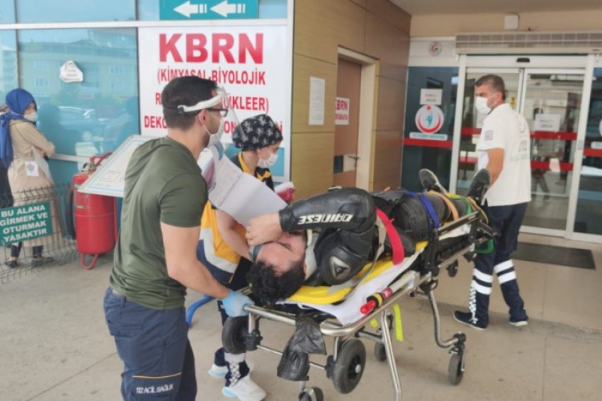 Bursa'da motosiklet aldıktan 2 saat sonra yaptığı kazada kolu kırıldı
