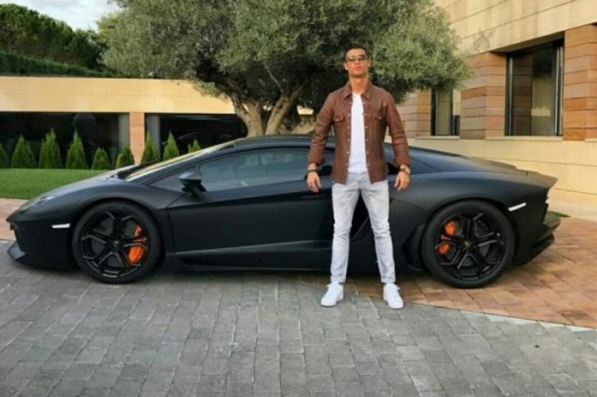 İşte Ronaldo'nun son aldığı araba