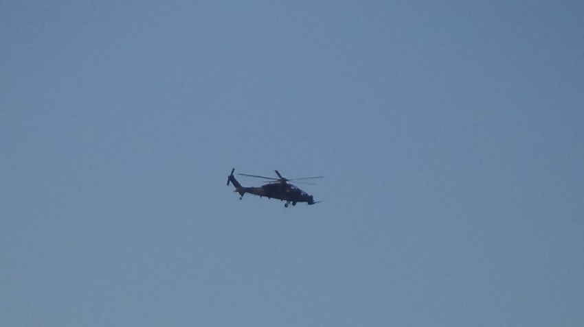 Yüksekova’dan Irak sınırına taarruz helikopterleri