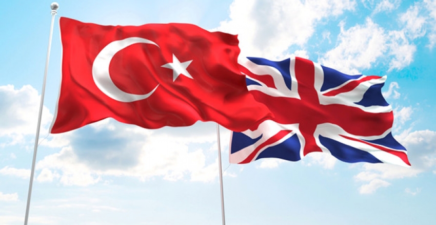 İngiltere Türkiye yasağını kaldırdı!