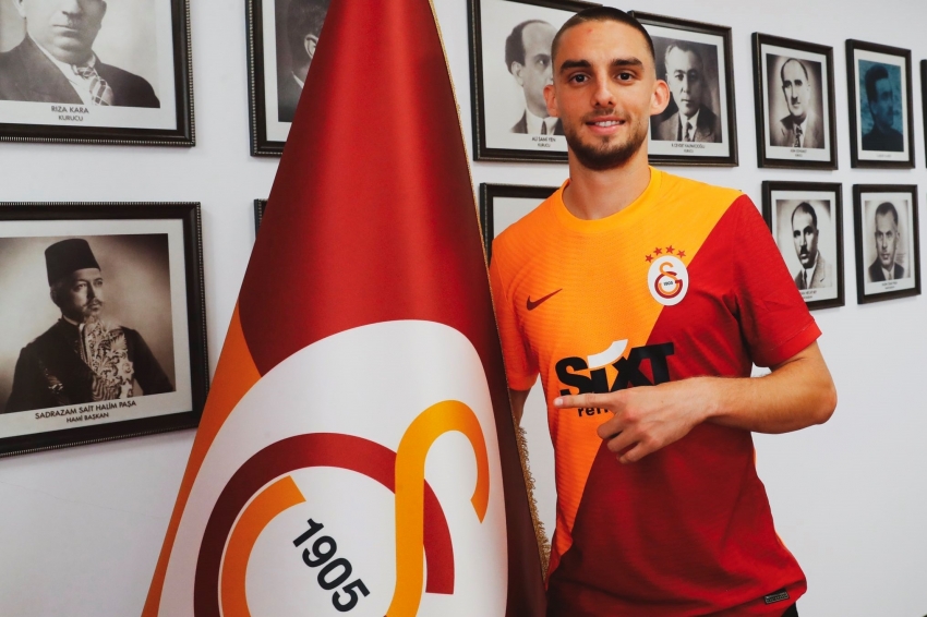 Galatasaray yeni transferini açıkladı!