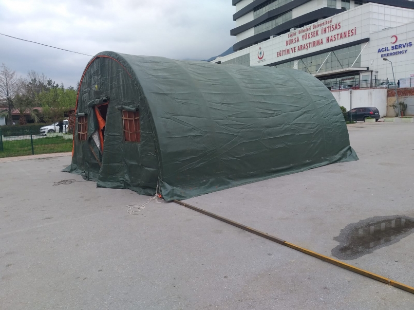 Bursa hastanelerine triaj çadırı
