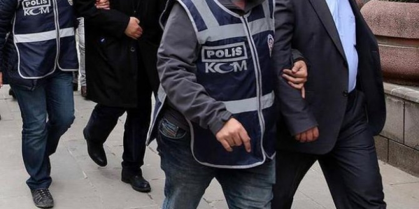 Bursa'da FETÖ'cü 12 eski subay adliyeye sevk edildi
