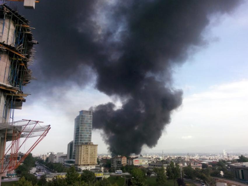 Bursa'da depo yangını