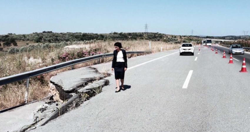 'Bursa çevre yolu aylardır onarım bekliyor'