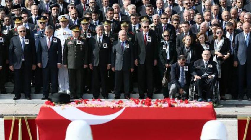 İşte Süleyman Demirel‘in cenazesine katılan tek HDP‘li