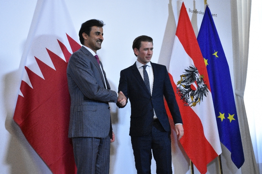 Katar Emiri, Avusturya Başbakanı Kurz ile bir araya geldi