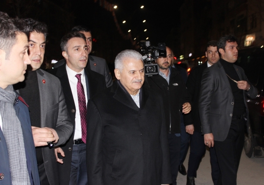 Başbakan Yıldırım’a Kırşehir’de yoğun ilgi
