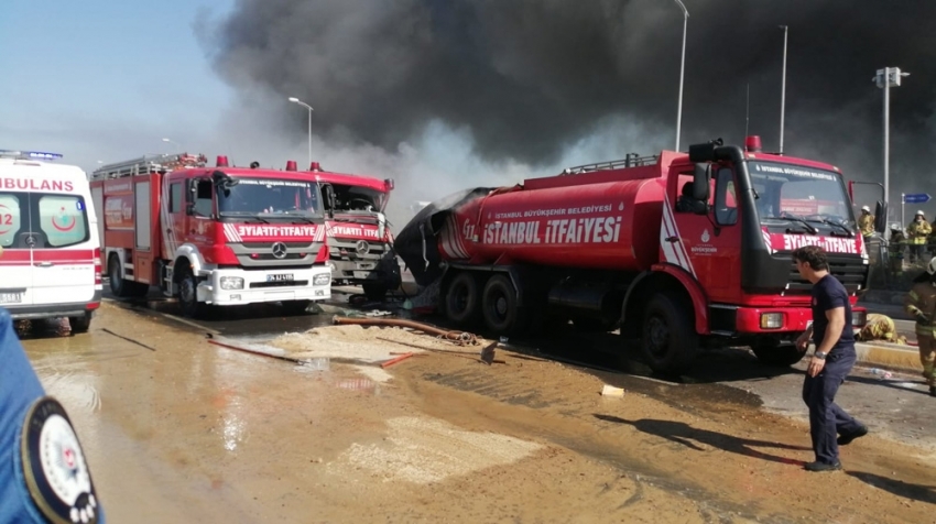 Tuzla’da yangın sırasında tanker patladı