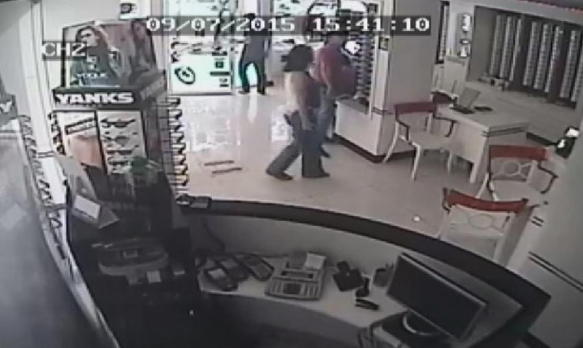 Kolombiyalı hırsızlar kameralardan kaçamadı