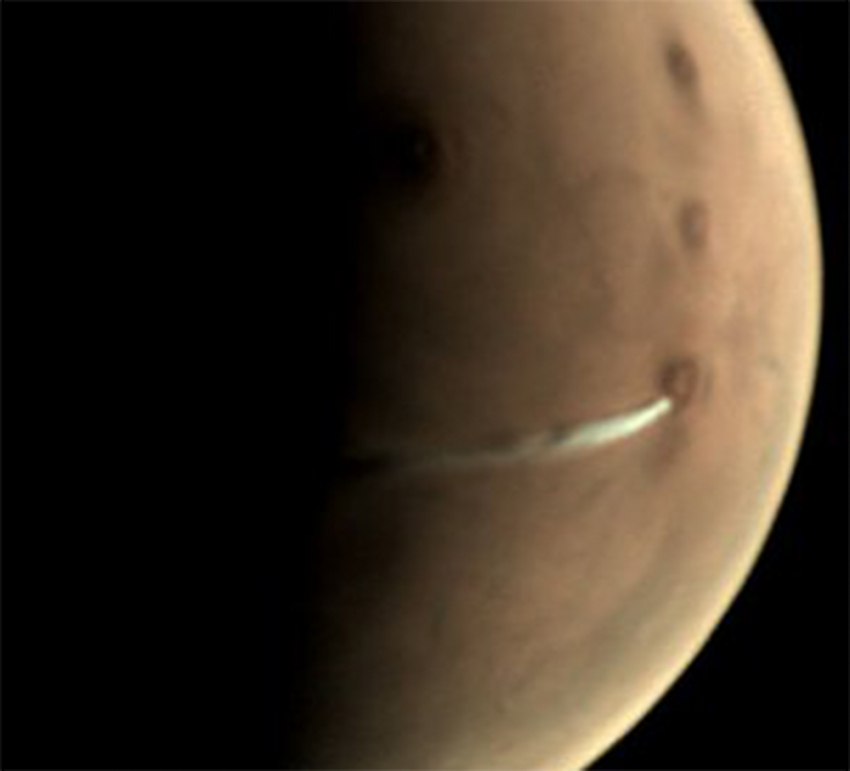 Mars’ta görülen bulutun esrarı çözüldü