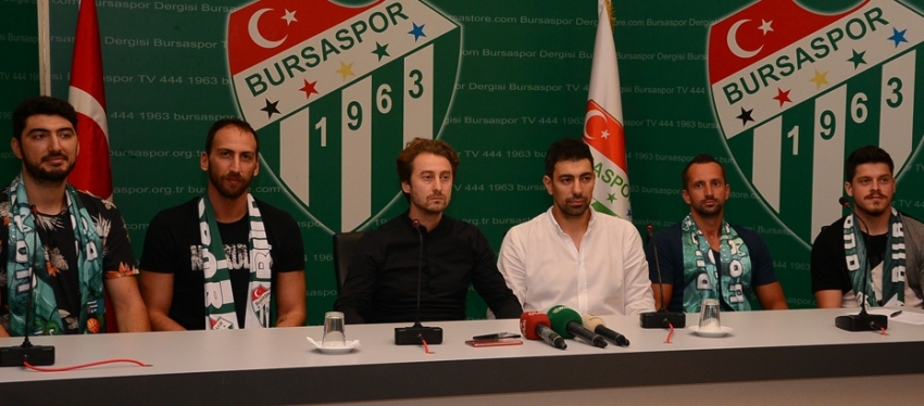 Bursaspor'un yenileri imzaladı
