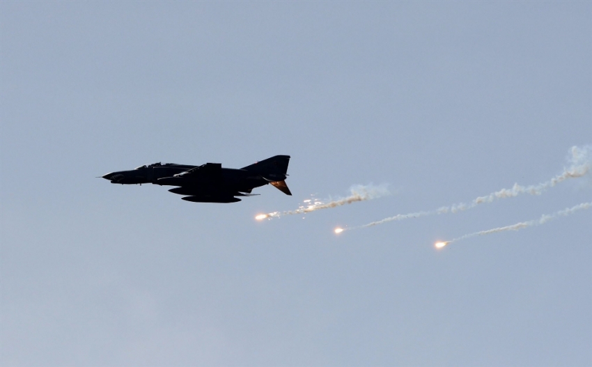 Esed rejiminden hava saldırısı: 11 ölü