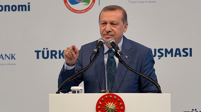 Erdoğan pankartı gösterdi, müjdeyi verdi!