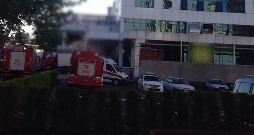 Gaziantep'te hastanede yangın: 2 ölü