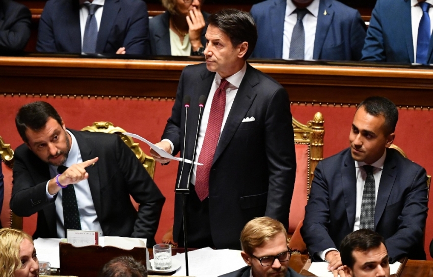 İtalya Başbakanı Conte istifa edecek