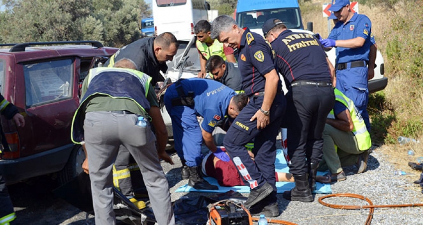 Aydın'daki trafik kazasında 2 kişi hayatını kaybetti