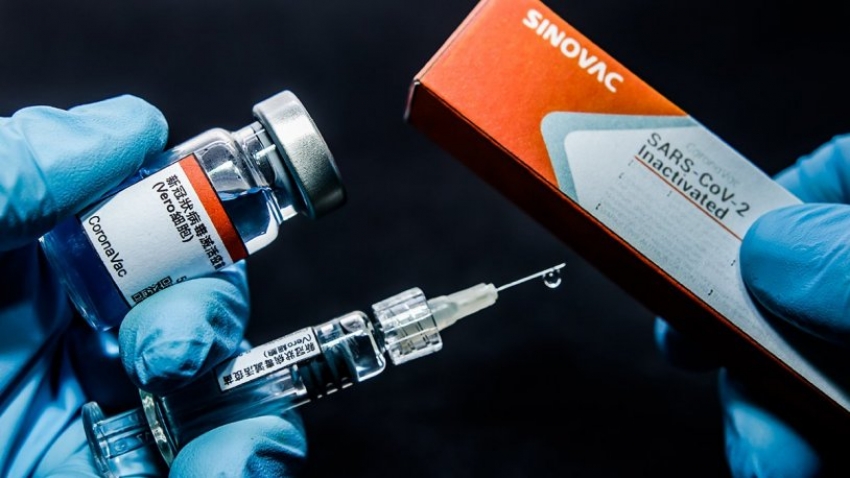 'Aşılarımızın etkisi düşük' diyen Çinli yetkiliden açıklama