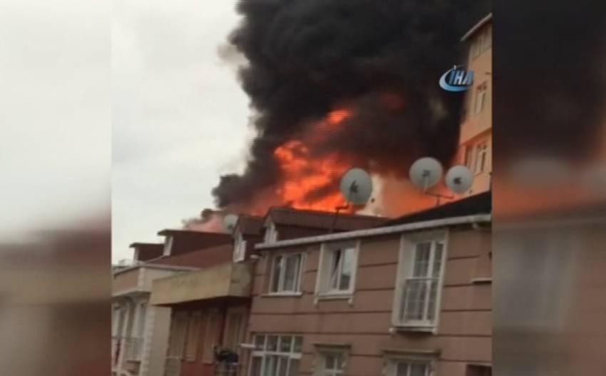 İstanbul’da yangın paniği
