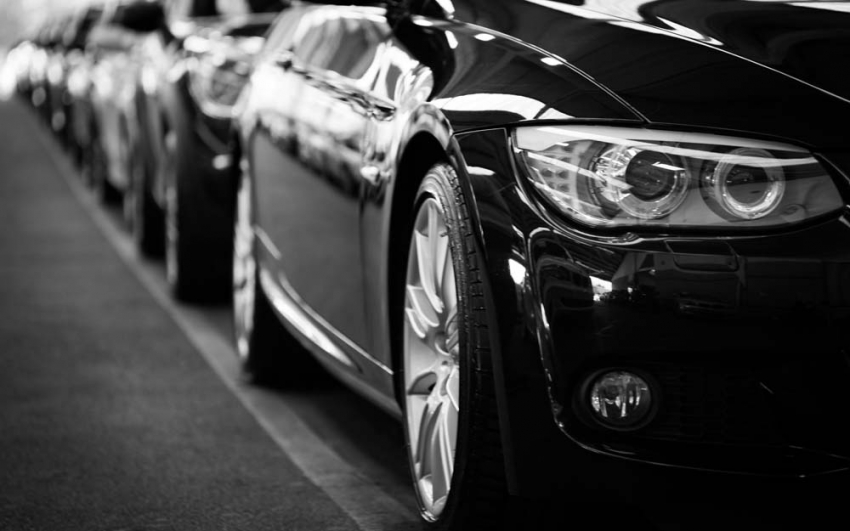 Otomobil satışları, ilk sekiz ayda yüzde 43,94 azaldı