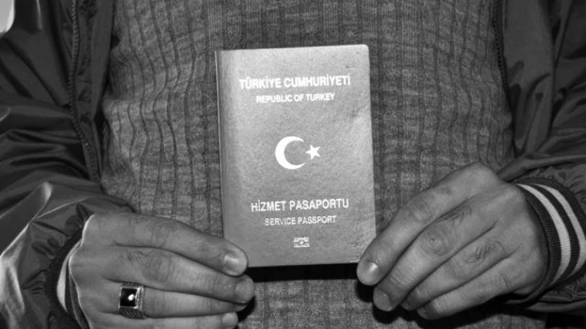 Almanya'da ilk gri pasaport davası başlıyor