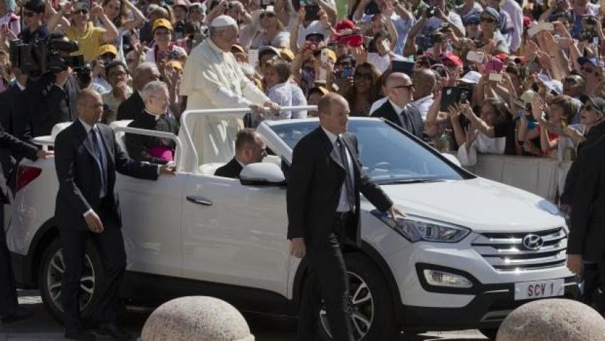 İşte Papa'nın yeni arabası