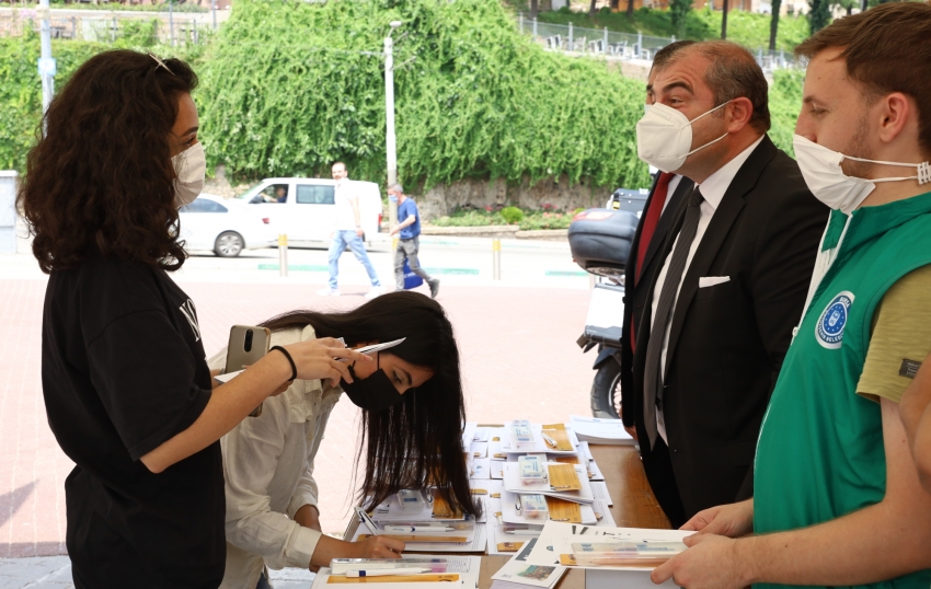 Bursa Büyükşehir'den üniversite adaylarına tam destek