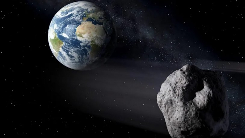 'Dünya'ya Eyfel Kulesi büyüklüğünde asteroid yaklaşıyor!'